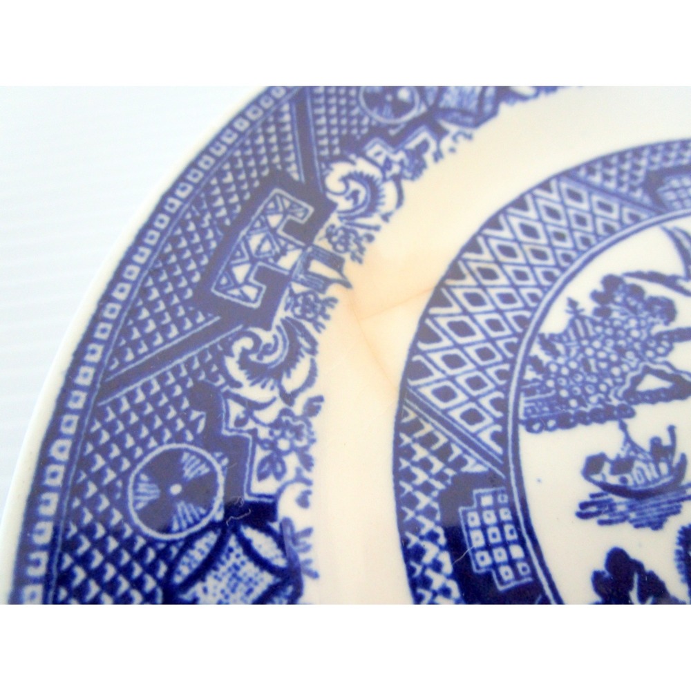 Blue Willow Bread Dessert Plate Royal China Willow Ware England 6.5" Lot of 4 - Picture 5 of 5